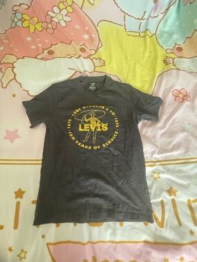 Levi's Black Tee with Subtle Yellow Tag